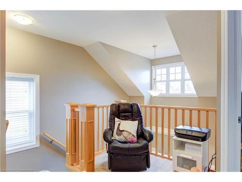 749 Keats Way, Waterloo, ON - Indoor Photo Showing Other Room