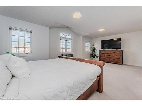 23 Treeview Drive, St. Jacobs, ON - Indoor Photo Showing Bedroom