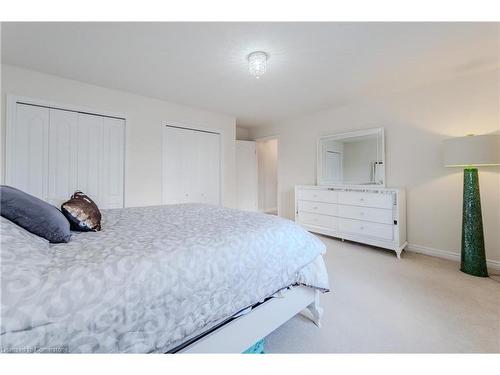 23 Treeview Drive, St. Jacobs, ON - Indoor Photo Showing Bedroom