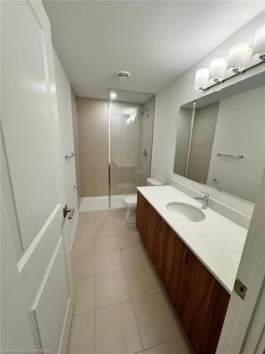 16-4035 Hickory Drive, Mississauga, ON - Indoor Photo Showing Bathroom