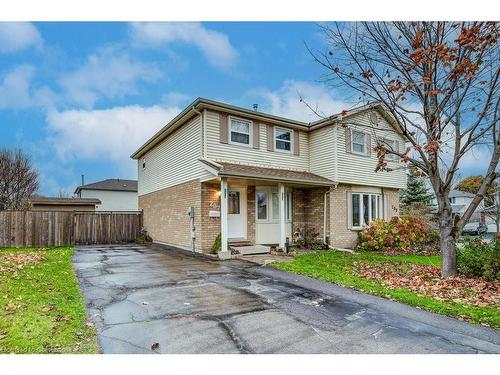 207 Northview Heights Drive, Cambridge, ON - Outdoor With Facade