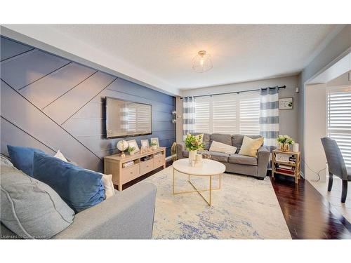 500 Carbert Crescent, Milton, ON - Indoor Photo Showing Living Room