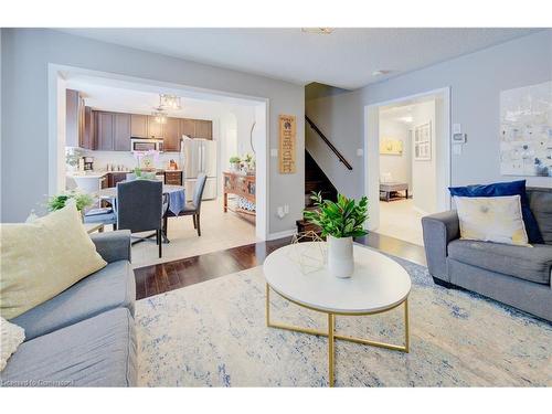 500 Carbert Crescent, Milton, ON - Indoor Photo Showing Living Room