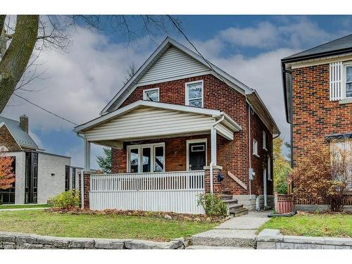 29 Onward Avenue, Kitchener, ON - Outdoor