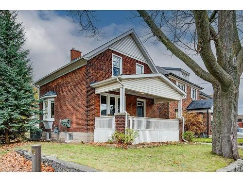 29 Onward Avenue, Kitchener, ON - Outdoor