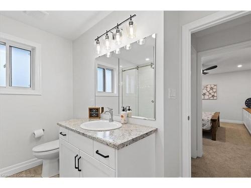 113 Livingston Drive, Tillsonburg, ON - Indoor Photo Showing Bathroom