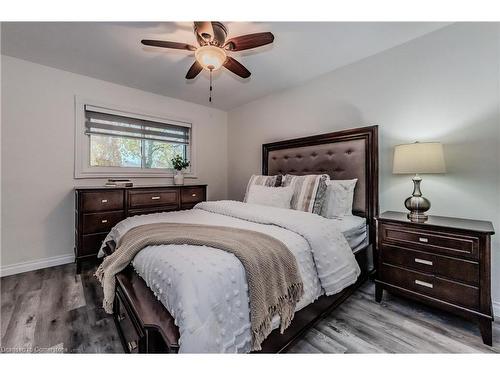 76 Charlotte Crescent, Kitchener, ON - Indoor Photo Showing Bedroom