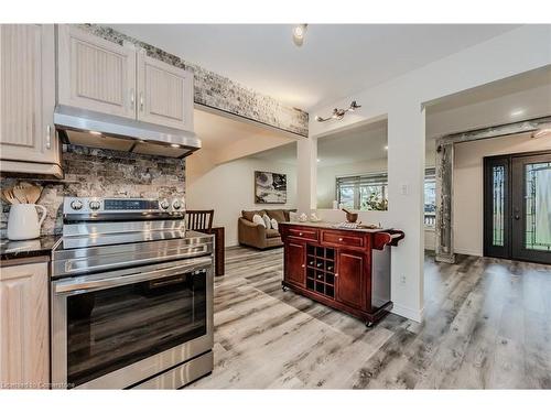 76 Charlotte Crescent, Kitchener, ON - Indoor Photo Showing Kitchen