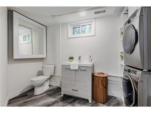 76 Charlotte Crescent, Kitchener, ON - Indoor Photo Showing Laundry Room