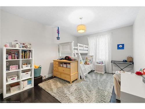 2616 Morrison Road, Cambridge, ON - Indoor Photo Showing Bedroom