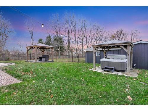 1059 Colborne Street East Street E, Brantford, ON - Outdoor With Backyard