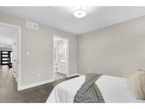 203 Church Street N, Mount Forest, ON - Indoor Photo Showing Bedroom