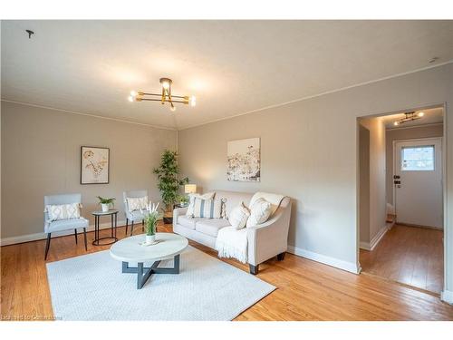 36 Boniface Avenue, Etobicoke, ON - Indoor Photo Showing Living Room