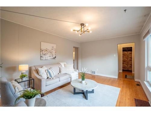 36 Boniface Avenue, Etobicoke, ON - Indoor Photo Showing Living Room