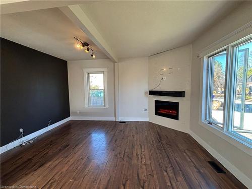 153 Elgin Street, London, ON - Indoor With Fireplace