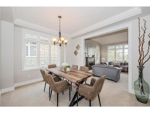 35-875 University Avenue E, Waterloo, ON - Indoor Photo Showing Dining Room