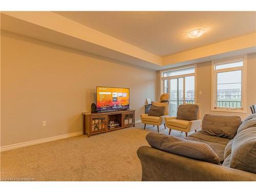 188 Wheat Lane, Kitchener, ON - Indoor Photo Showing Living Room