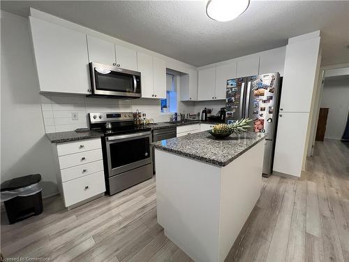 63A-1989 Ottawa Street S, Kitchener, ON - Indoor Photo Showing Kitchen With Stainless Steel Kitchen