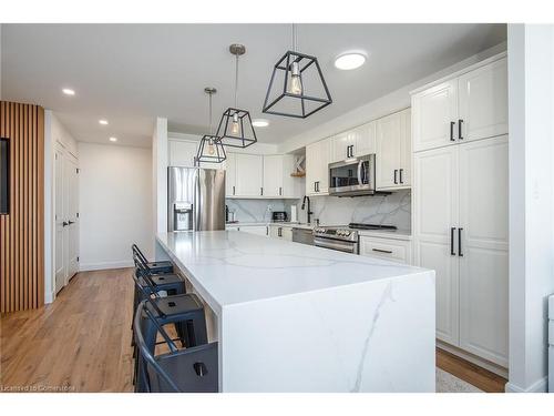 1006-375 King Street N, Waterloo, ON - Indoor Photo Showing Kitchen With Stainless Steel Kitchen With Upgraded Kitchen