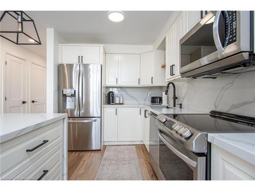 1006-375 King Street N, Waterloo, ON - Indoor Photo Showing Kitchen With Stainless Steel Kitchen