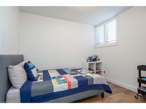 1006-375 King Street N, Waterloo, ON - Indoor Photo Showing Bedroom