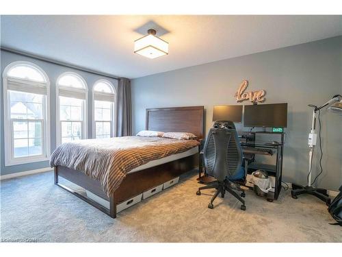 418 White Birch Avenue, Waterloo, ON - Indoor Photo Showing Bedroom