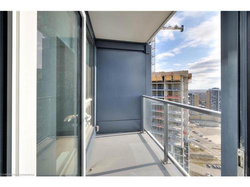 2609-15 Wellington Street S, Kitchener, ON - Outdoor With Balcony With Exterior