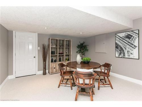 206 Westhollow Court, Waterloo, ON - Indoor Photo Showing Dining Room