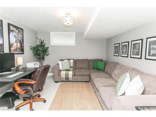 206 Westhollow Court, Waterloo, ON - Indoor