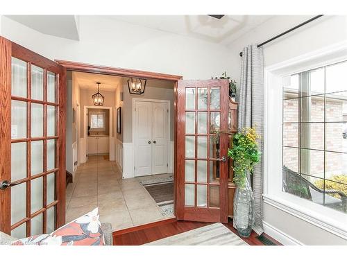 206 Westhollow Court, Waterloo, ON - Indoor Photo Showing Other Room