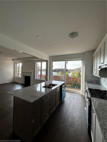 7 Routley Street, Kitchener, ON - Indoor Photo Showing Kitchen