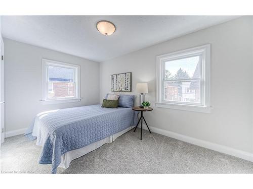 35 Guelph Street, Kitchener, ON - Indoor Photo Showing Bedroom