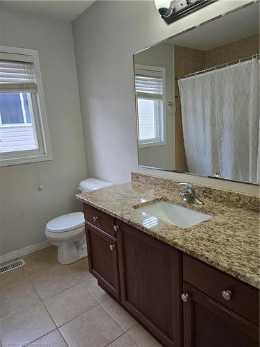 1316 Countrystone Drive, Kitchener, ON - Indoor Photo Showing Bathroom