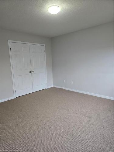 1316 Countrystone Drive, Kitchener, ON - Indoor Photo Showing Other Room