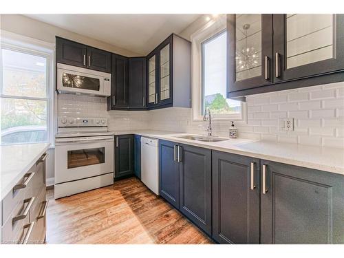 95 Scott Street, Kitchener, ON - Indoor Photo Showing Kitchen With Double Sink