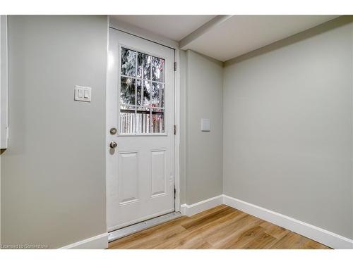 27-49 Cedarwoods Crescent, Kitchener, ON - Indoor Photo Showing Other Room