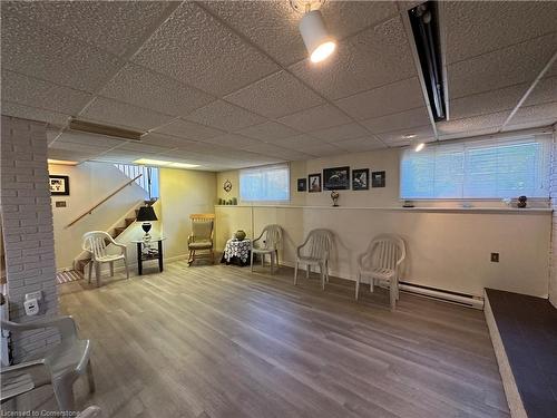 486 Toronto St Street, Palmerston, ON - Indoor