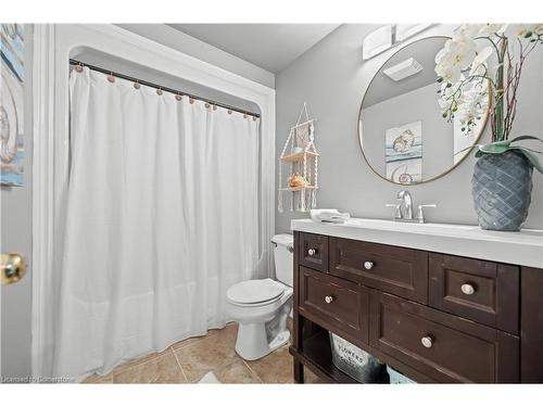 43 Marcy Crescent, Cambridge, ON - Indoor Photo Showing Bathroom