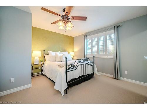 457 Golf Course Road, Conestogo, ON - Indoor Photo Showing Bedroom