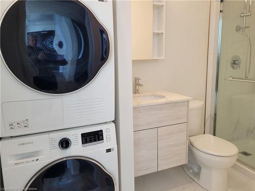 2812-60 Frederick Street, Kitchener, ON - Indoor Photo Showing Laundry Room