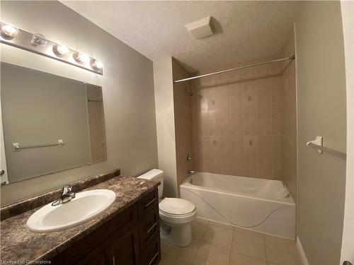 28 Birkinshaw Road, Cambridge, ON - Indoor Photo Showing Bathroom