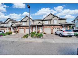 7-975 Strasburg Road  Kitchener, ON N2E 0A8