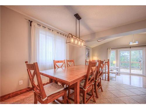 51 Westmeadow Drive, Kitchener, ON - Indoor Photo Showing Dining Room