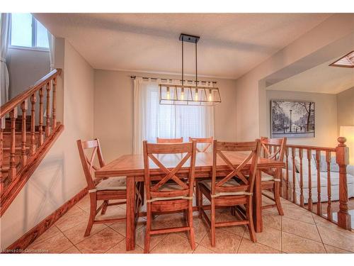 51 Westmeadow Drive, Kitchener, ON - Indoor Photo Showing Dining Room