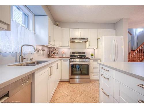 51 Westmeadow Drive, Kitchener, ON - Indoor Photo Showing Kitchen With Double Sink