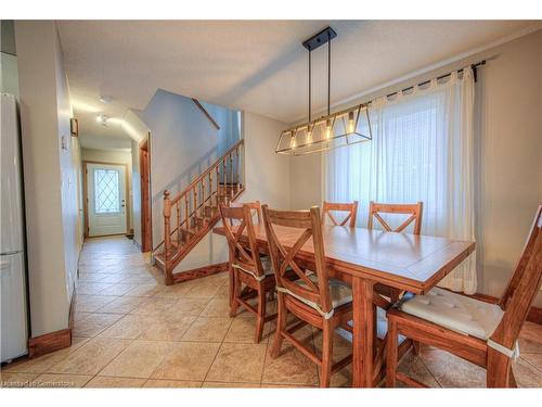 51 Westmeadow Drive, Kitchener, ON - Indoor Photo Showing Dining Room