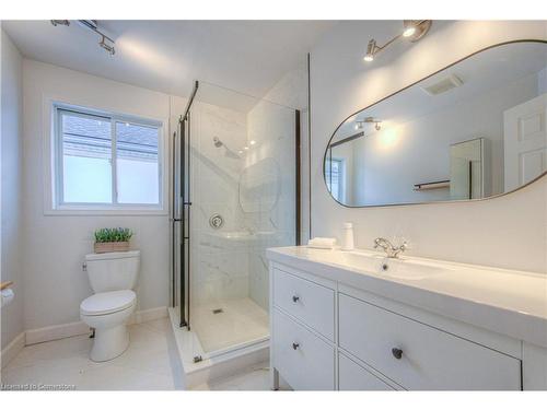 51 Westmeadow Drive, Kitchener, ON - Indoor Photo Showing Bathroom