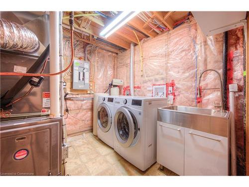 51 Westmeadow Drive, Kitchener, ON - Indoor Photo Showing Laundry Room