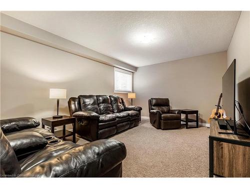 73 Stuckey Avenue, Baden, ON - Indoor Photo Showing Living Room