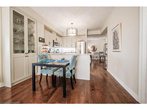 606-170 Water Street N, Cambridge, ON - Indoor Photo Showing Dining Room